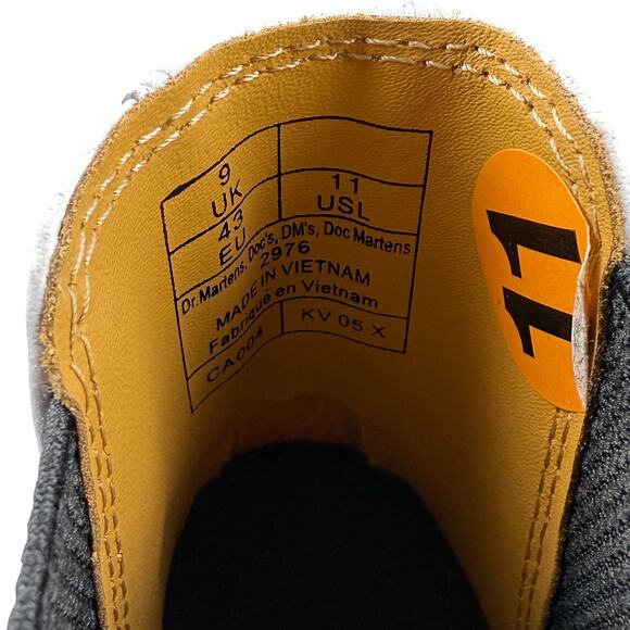 NWOT DR. MARTEN 2976 Yellow Stitch Smooth Leather Chelsea Boots Women US 11 - Picture 6 of 14